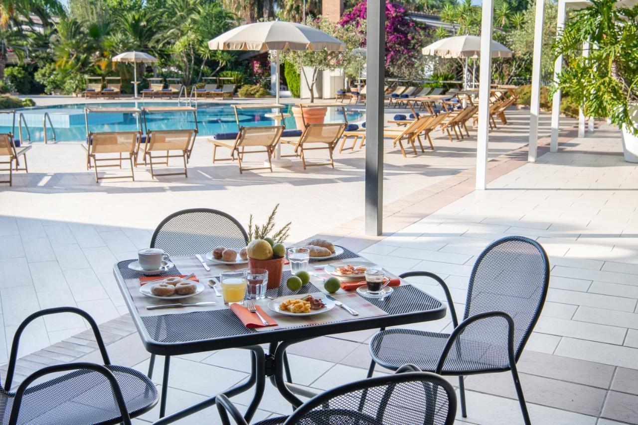 Vascellero Club Resort Cariati Ngoại thất bức ảnh