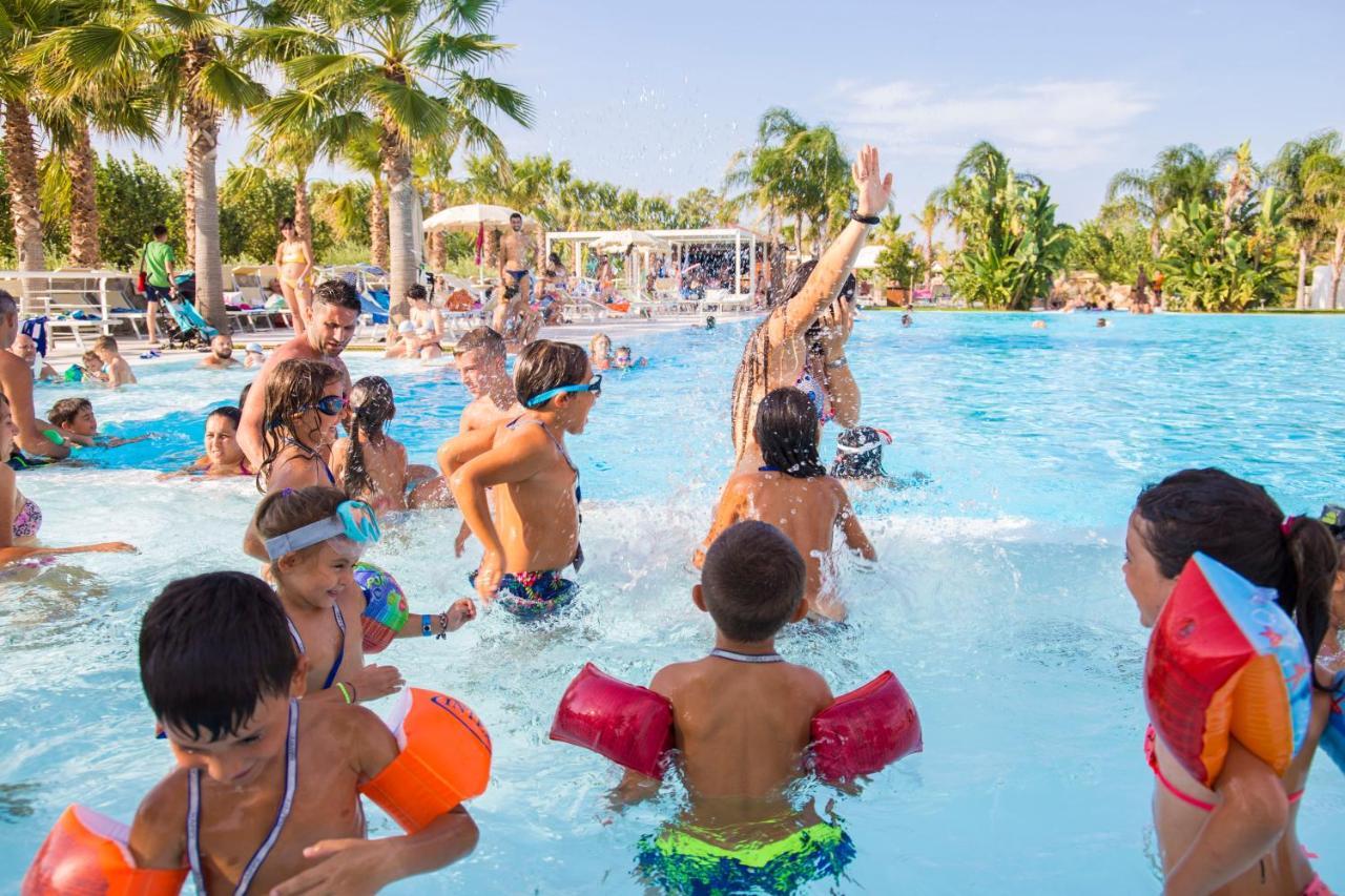 Vascellero Club Resort Cariati Ngoại thất bức ảnh
